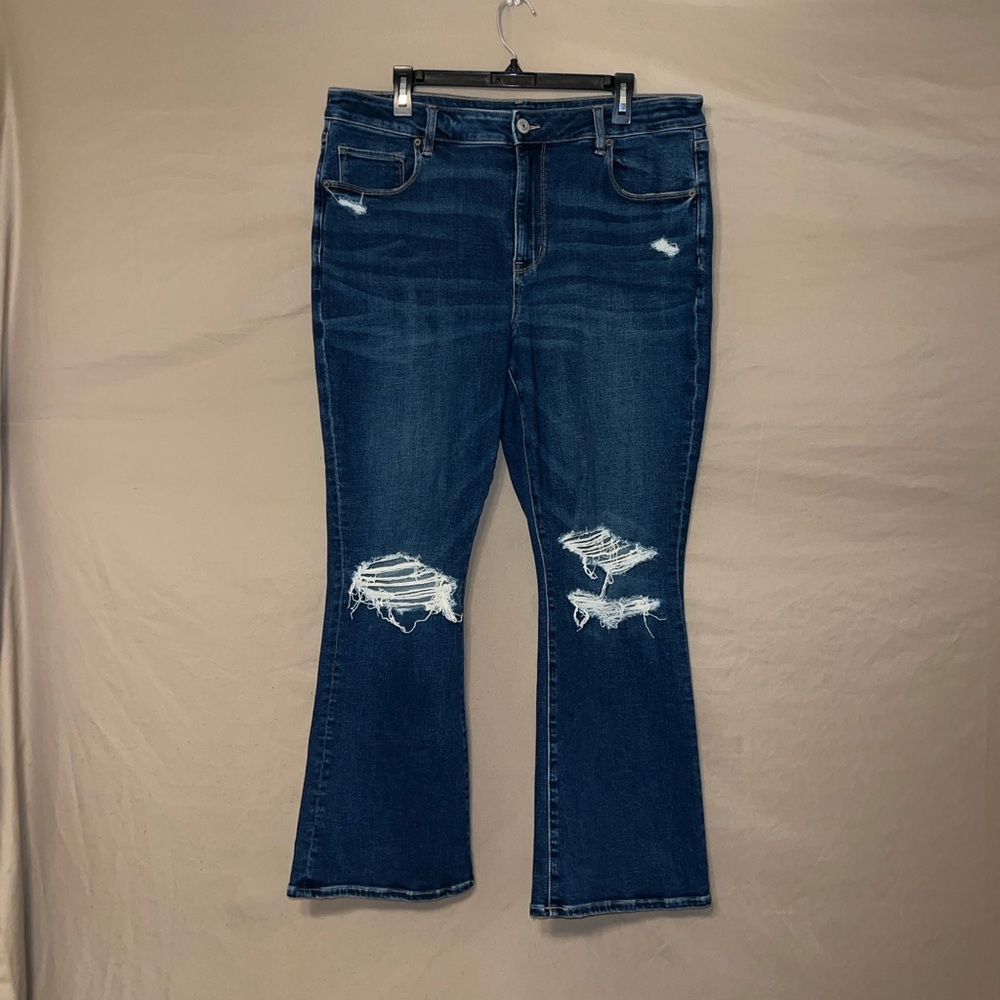 American Eagle Ripped High-Waisted Jeans